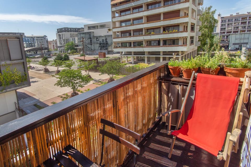 Patio, BBQ facilities, Balcony/Terrace