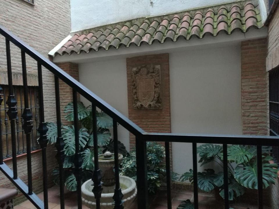 Bernardo López con opción a parking Apartment in Jaén