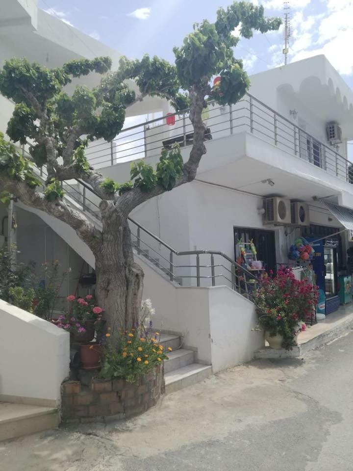 Seafront Apartment Apartment in Crete