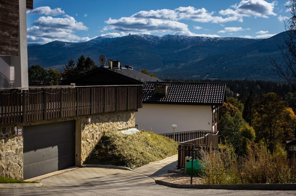 Property building, Mountain view