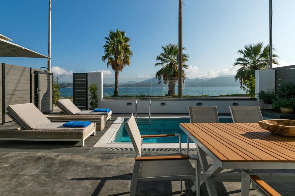 Patio, Swimming pool
