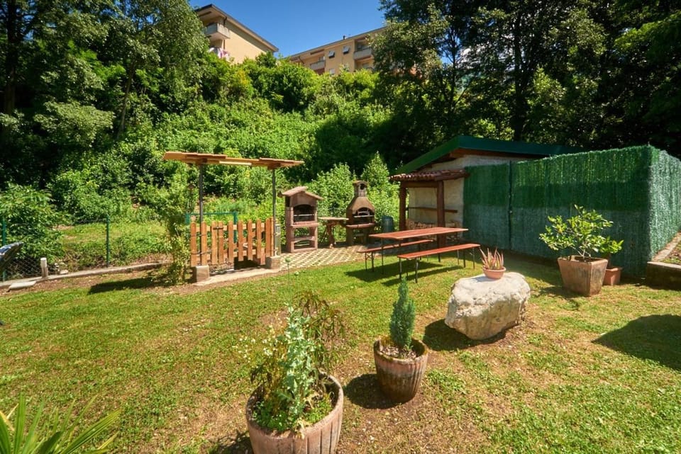 Property building, Garden