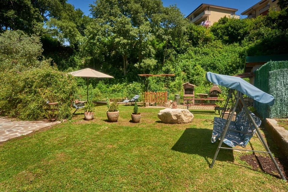 Property building, Garden, Garden