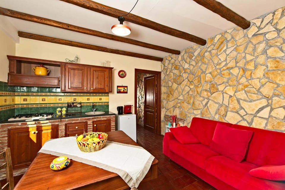 HORSE HOUSE Apartment in Sicily