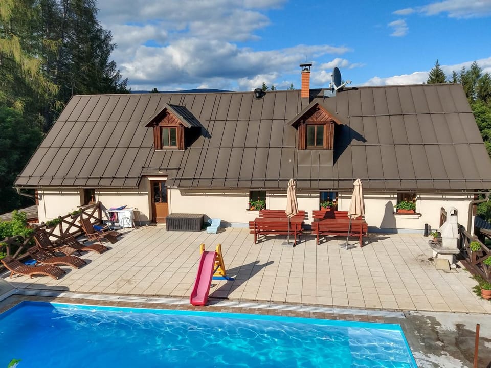 BBQ facilities, Balcony/Terrace, Swimming pool