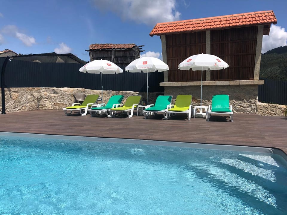 Balcony/Terrace, Swimming pool