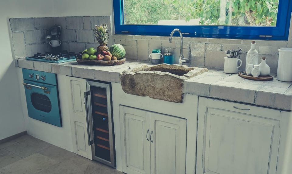 Coffee/tea facilities, Kitchen or kitchenette, Alcoholic drinks
