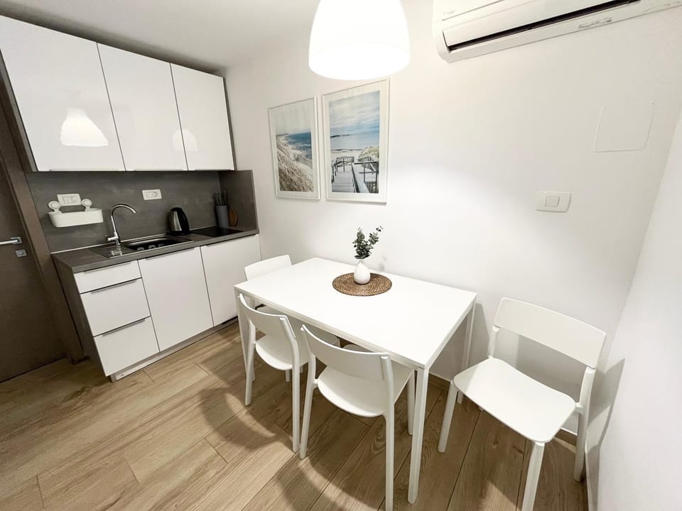 Casa Orange Apartment in Slovenia