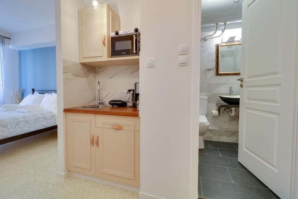 Kitchen or kitchenette, Photo of the whole room