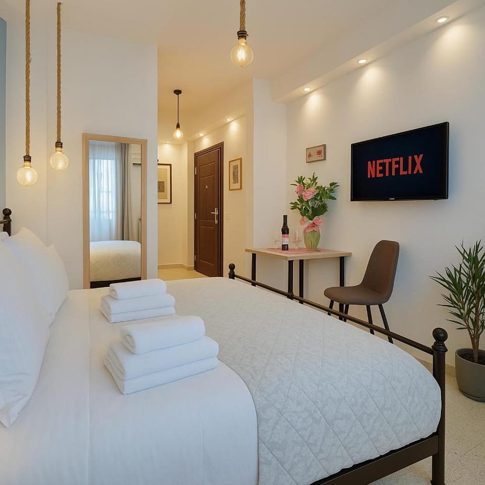TV and multimedia, Photo of the whole room, towels