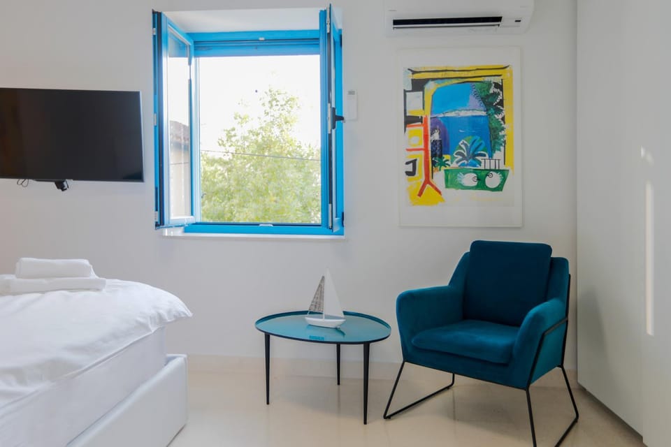 Hvar Old Dalmatian House Junior Suite - Deck 3 Apartment in Hvar