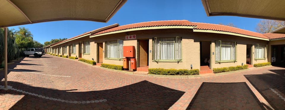 Polokwane Lodge Nature lodge in South Africa