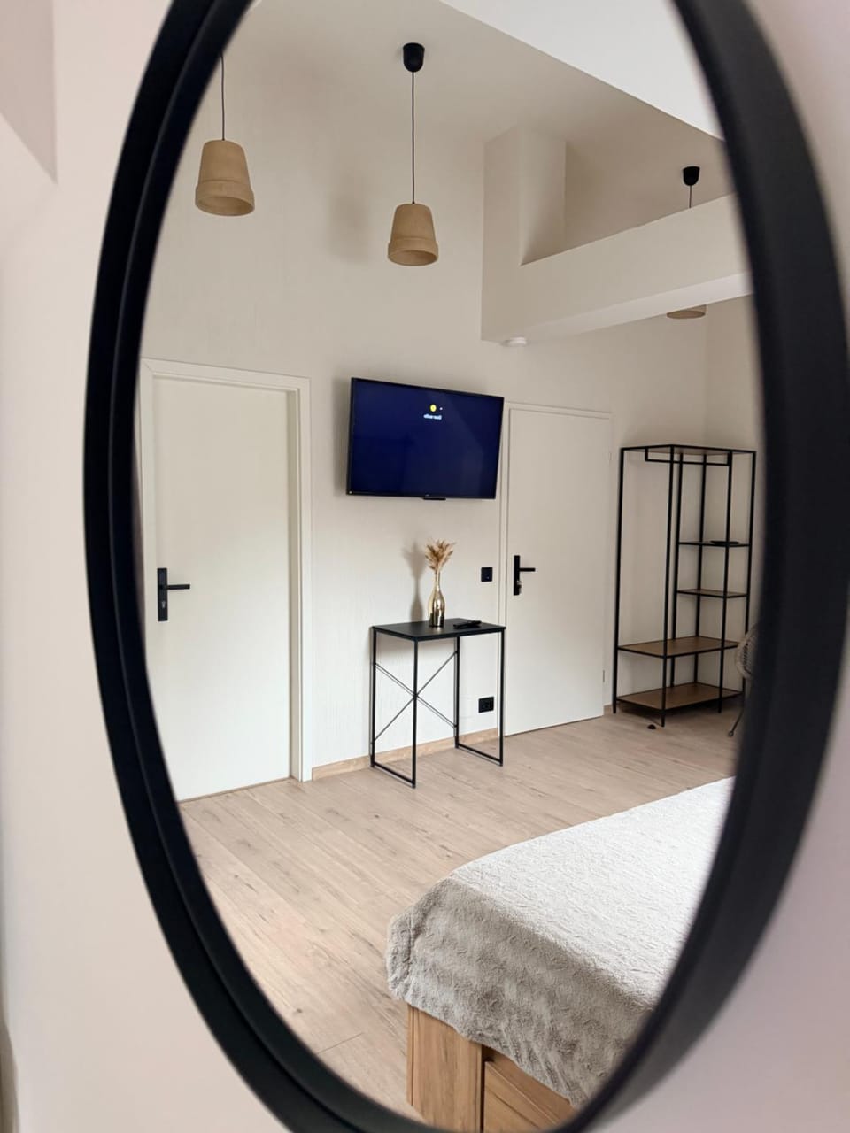 TV and multimedia, Photo of the whole room