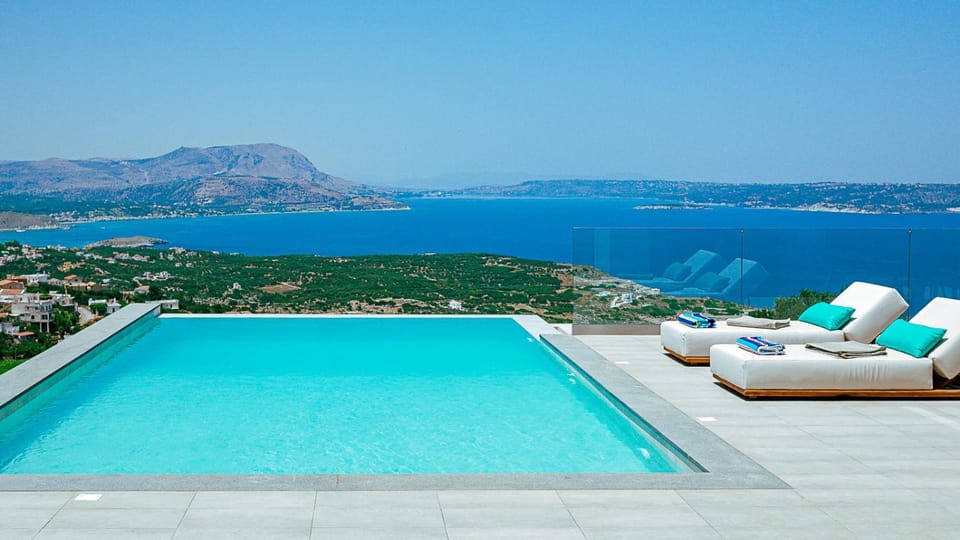 Pool view, Swimming pool, Swimming pool