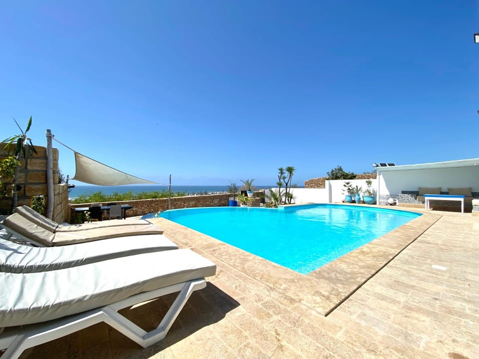 LES OLIVIERS Villa N2 avec piscine privée House in Casablanca-Settat