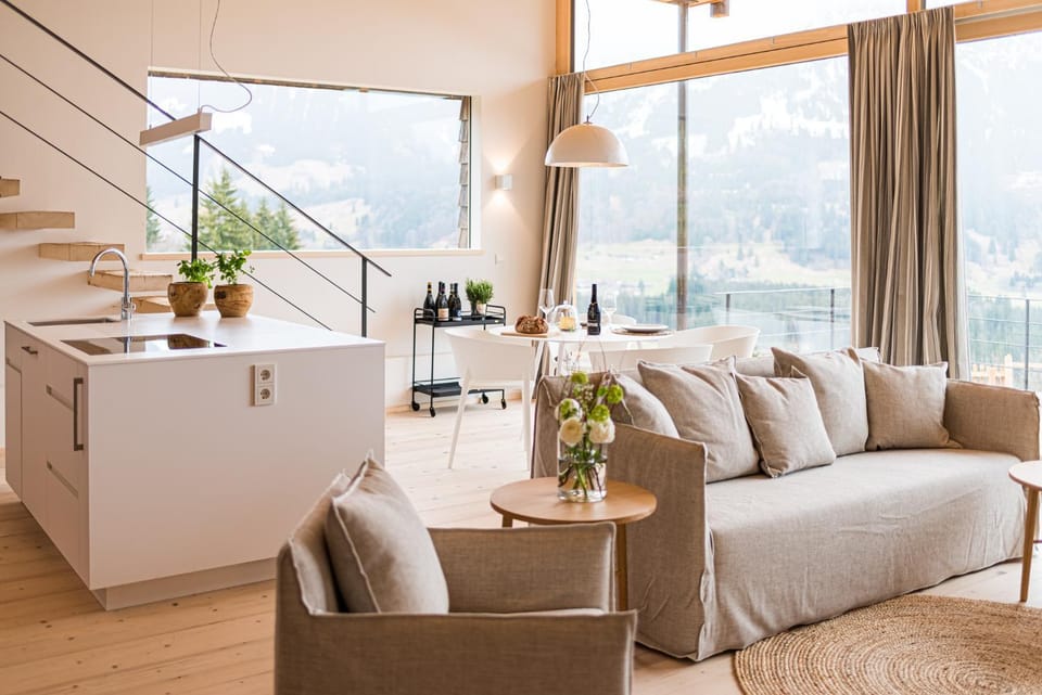 Living room, Seating area, kitchen