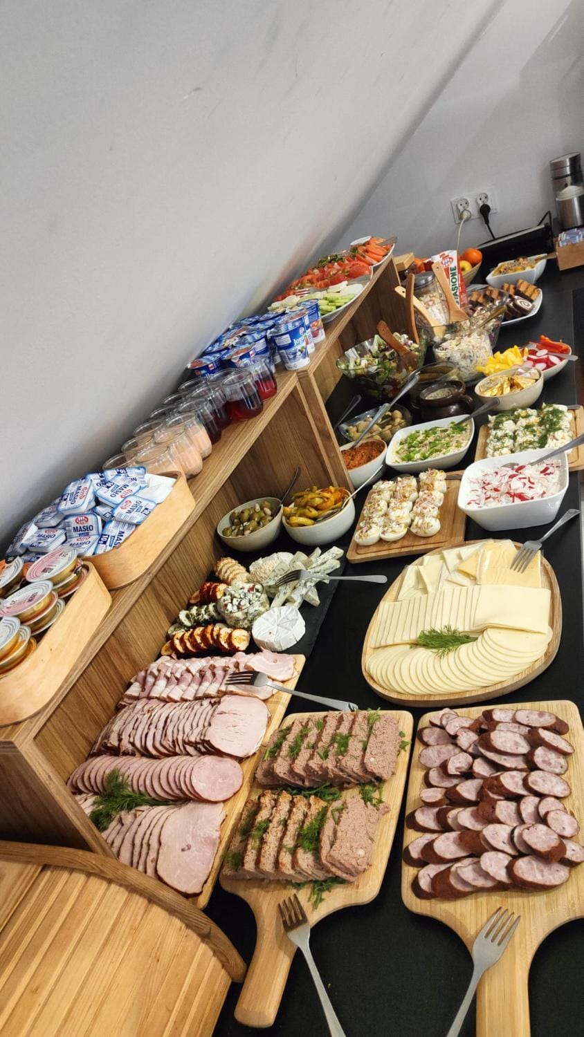 Buffet breakfast