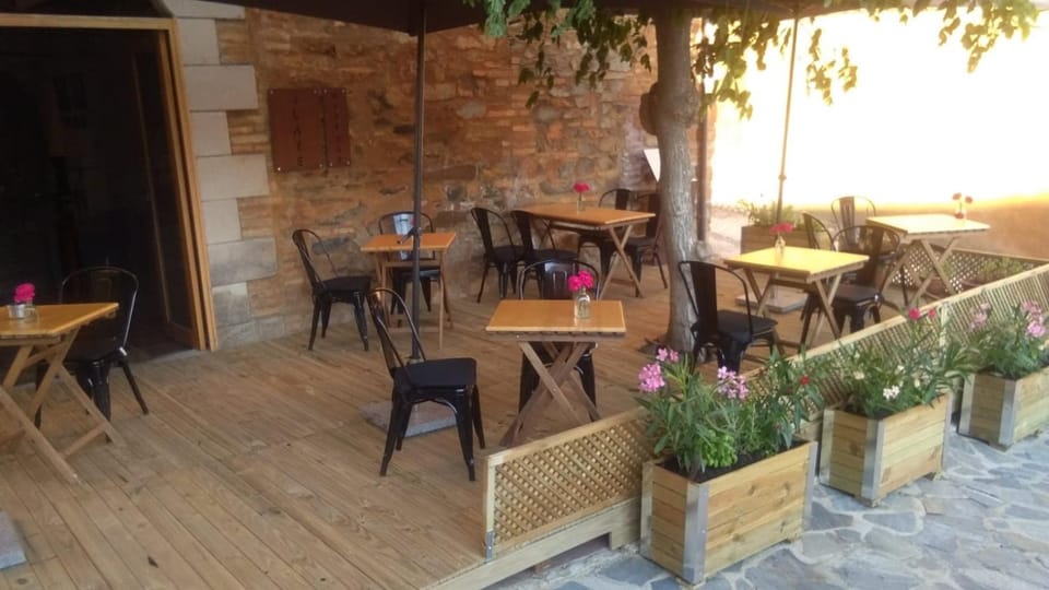 Lounge or bar