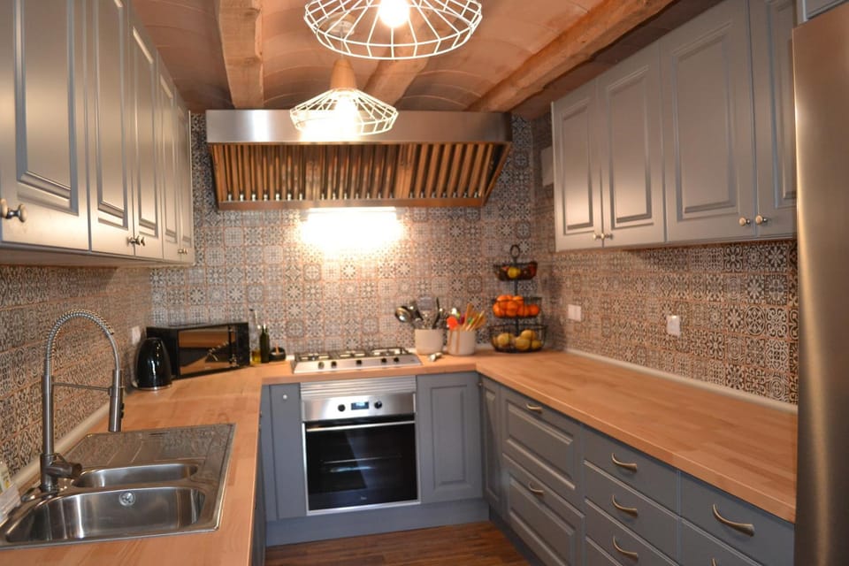 Communal kitchen