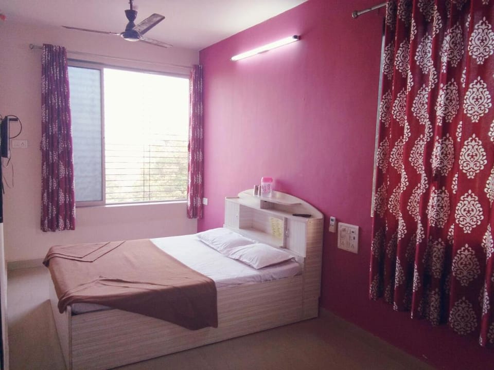 Relax inn Hotel in Maharashtra