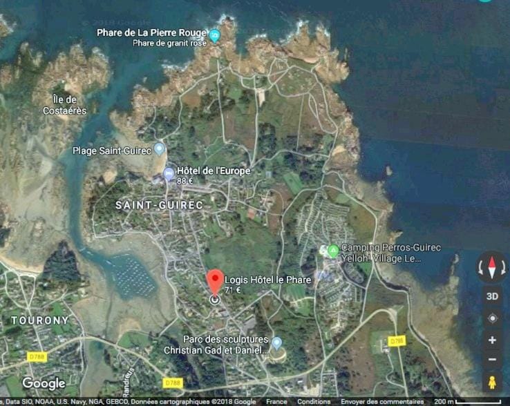 Hotel Restaurant Le Phare Hotel in Perros-Guirec