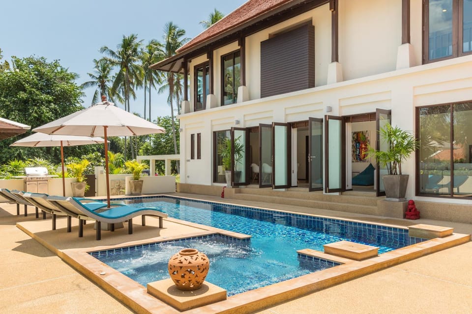 Villa Divina - Stunning Pool Villa 3 Mins Walk to Beach Villa in Ko Samui