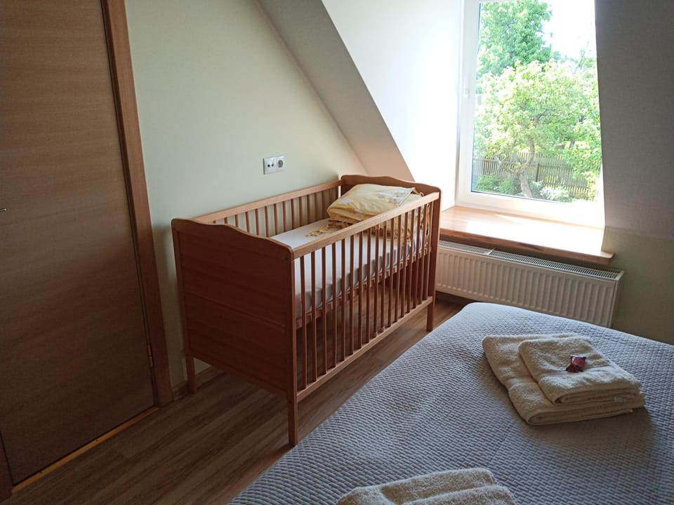 cot