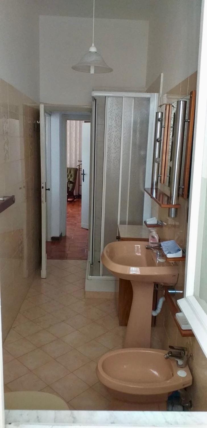 Via Serri 12 Appartamento Apartment in Follonica