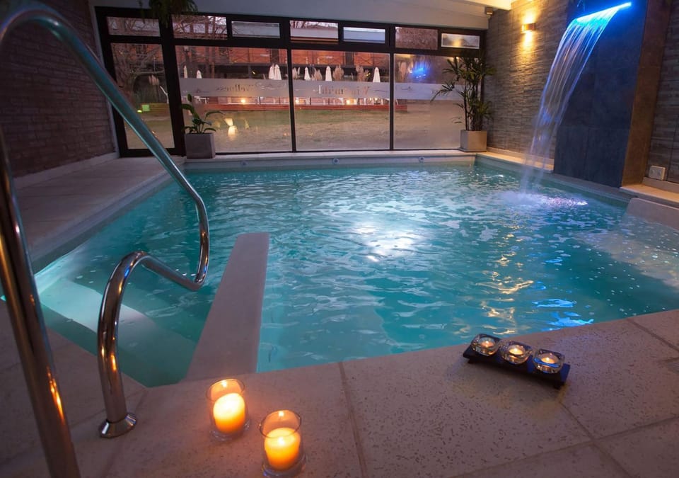 Night, Spa and wellness centre/facilities, Swimming pool