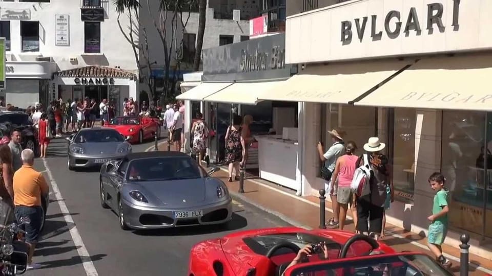 136 A First Line sleeps 6 Apartment in Marbella