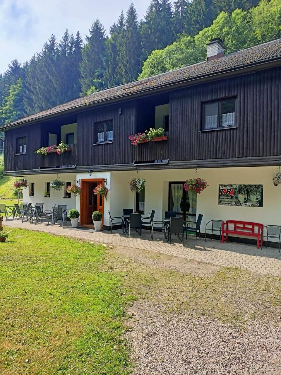 pension TARA Bed and Breakfast in Lower Silesian Voivodeship