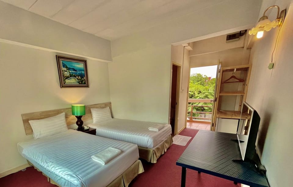 MANGO Lagoon Place Hotel in Bangkok