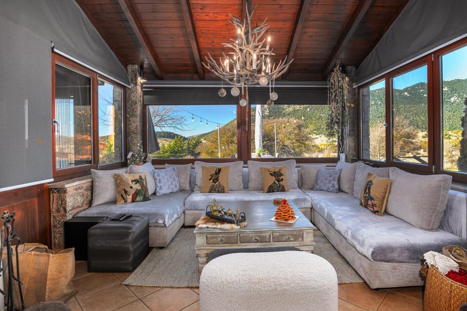 Arachova Mountain Villa House in Peloponnese, Western Greece and the Ionian