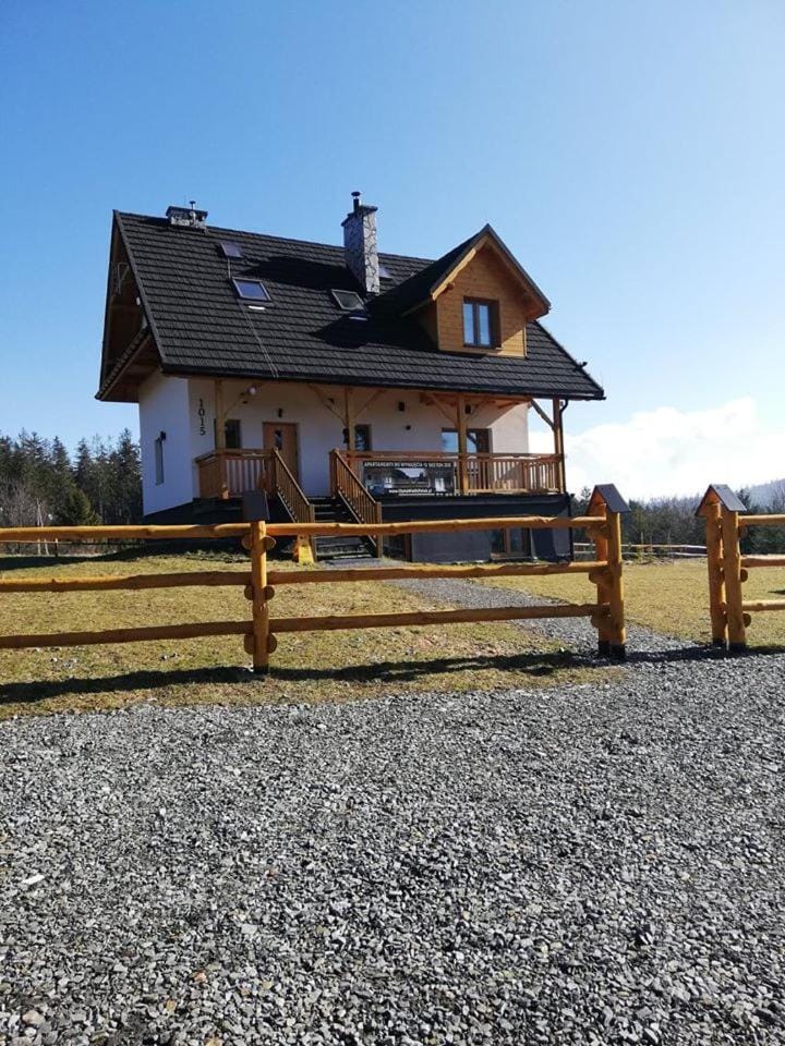 Apartament z kominkiem i wanną Apartment in Slovakia