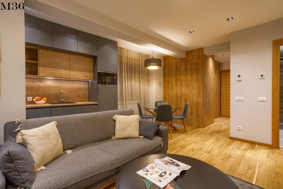 Kitchen or kitchenette, Living room