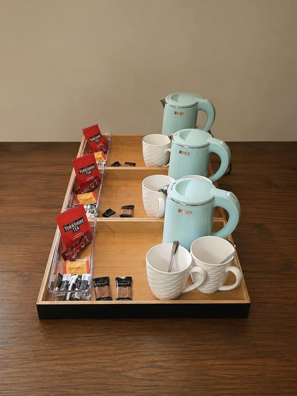 Coffee/tea facilities, Kitchen or kitchenette
