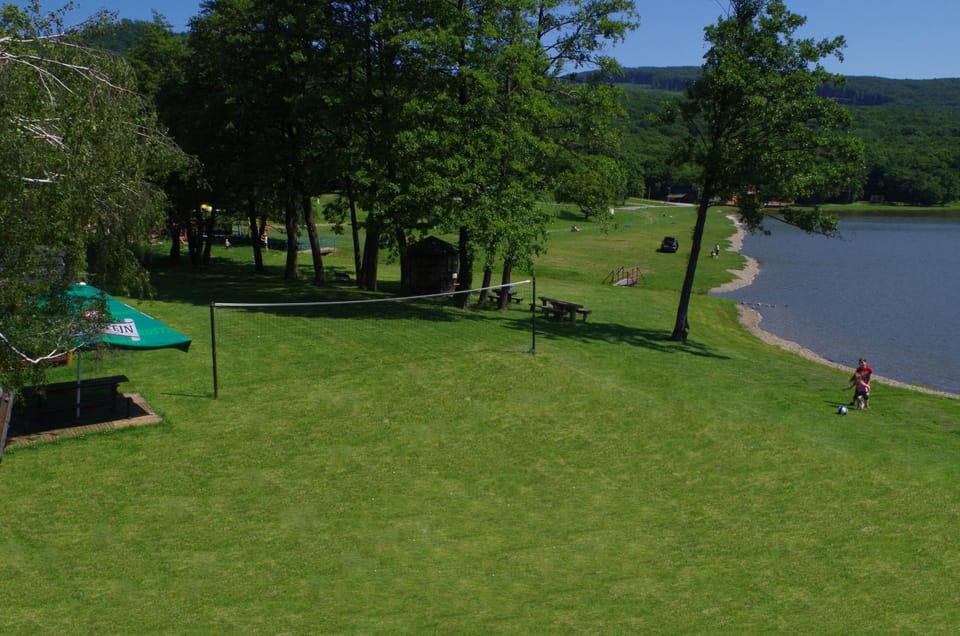 Beach, Area and facilities