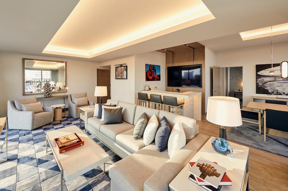 Living room, Photo of the whole room