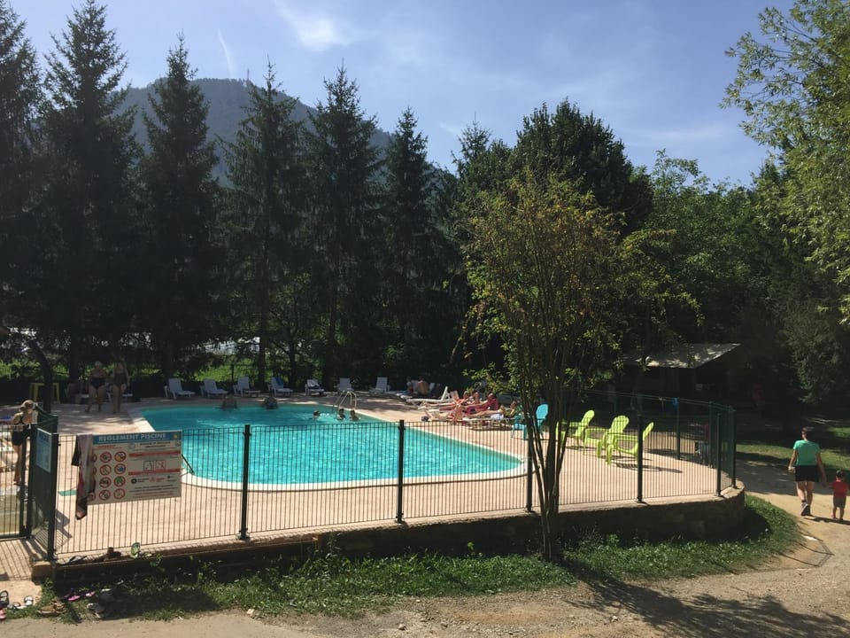 Swimming pool, Swimming pool