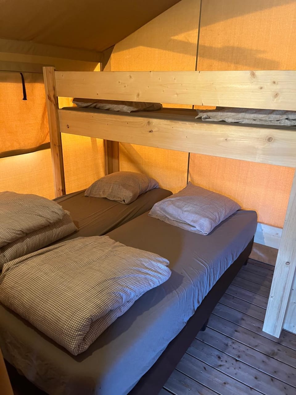 le Moulin de Cost Campground/ 
RV Resort in Buis-les-Baronnies