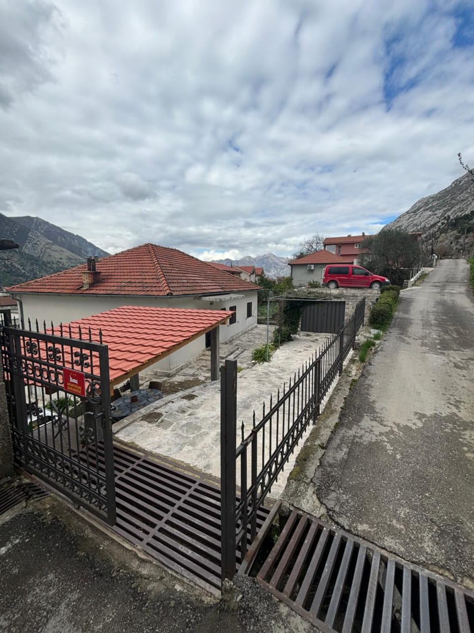 Property building, Patio