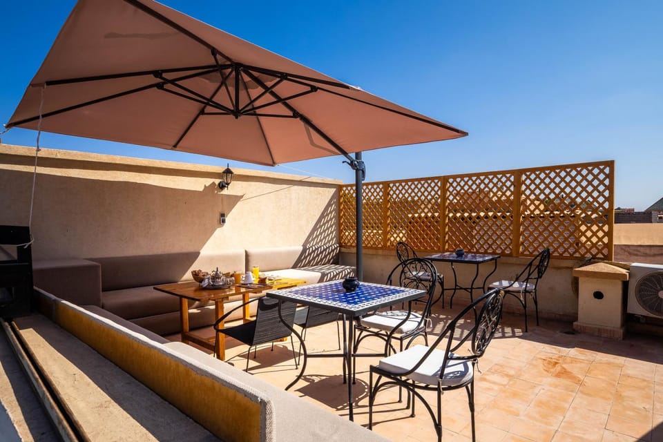 Patio, Day, View (from property/room), Balcony/Terrace, Living room, Seating area, Dining area