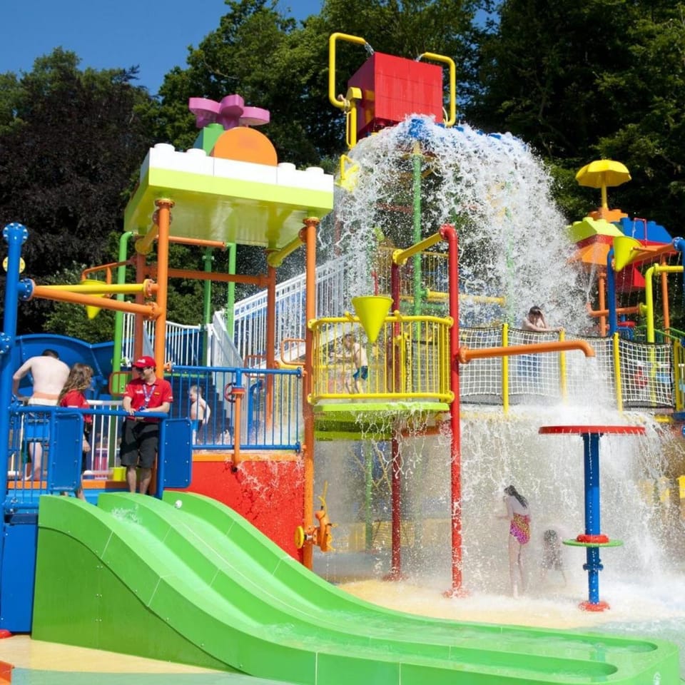 Parkview Apartments Windsor Apartment in Windsor