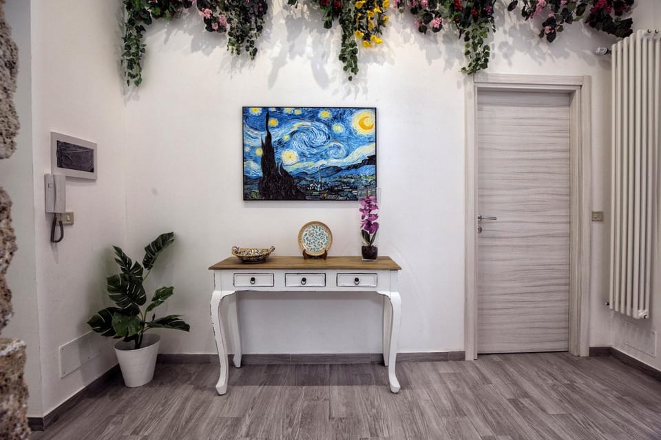 GARDEN HOUSE: APARTMENTS AND ROOMS FOR HOLIDAYS Bed and Breakfast in Palermo