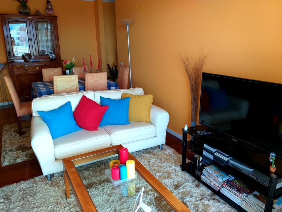 TV and multimedia, Living room, Seating area