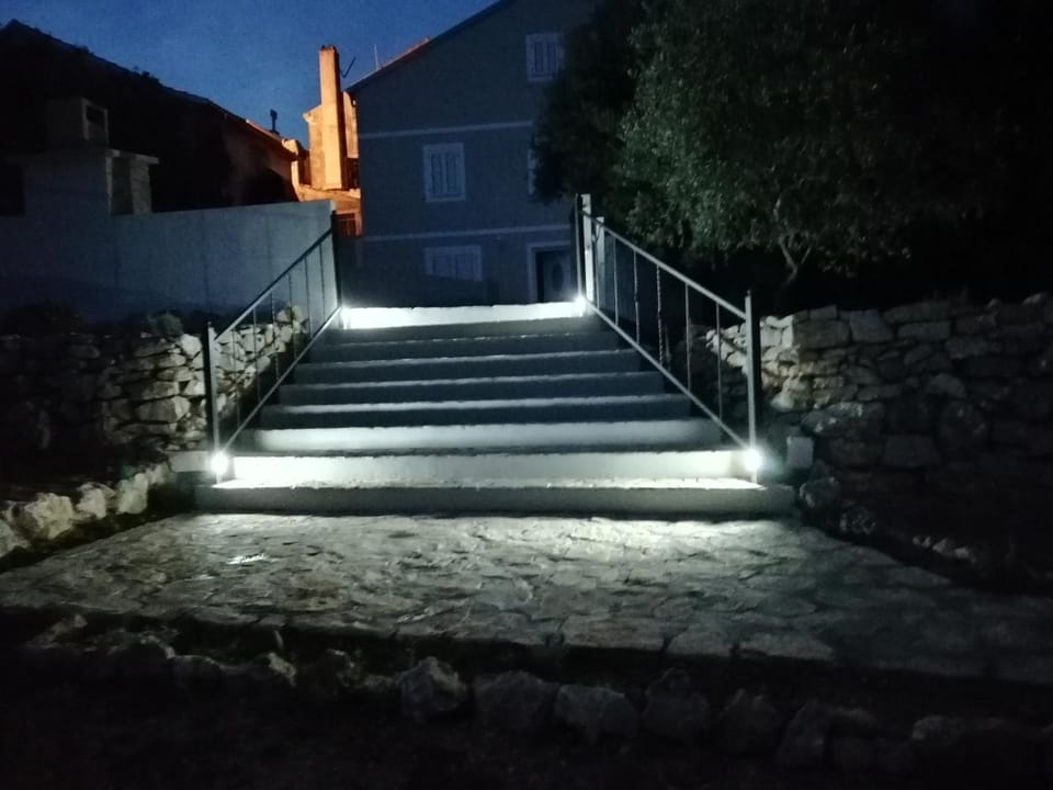 Property building, Facade/entrance, Night, Garden, Balcony/Terrace