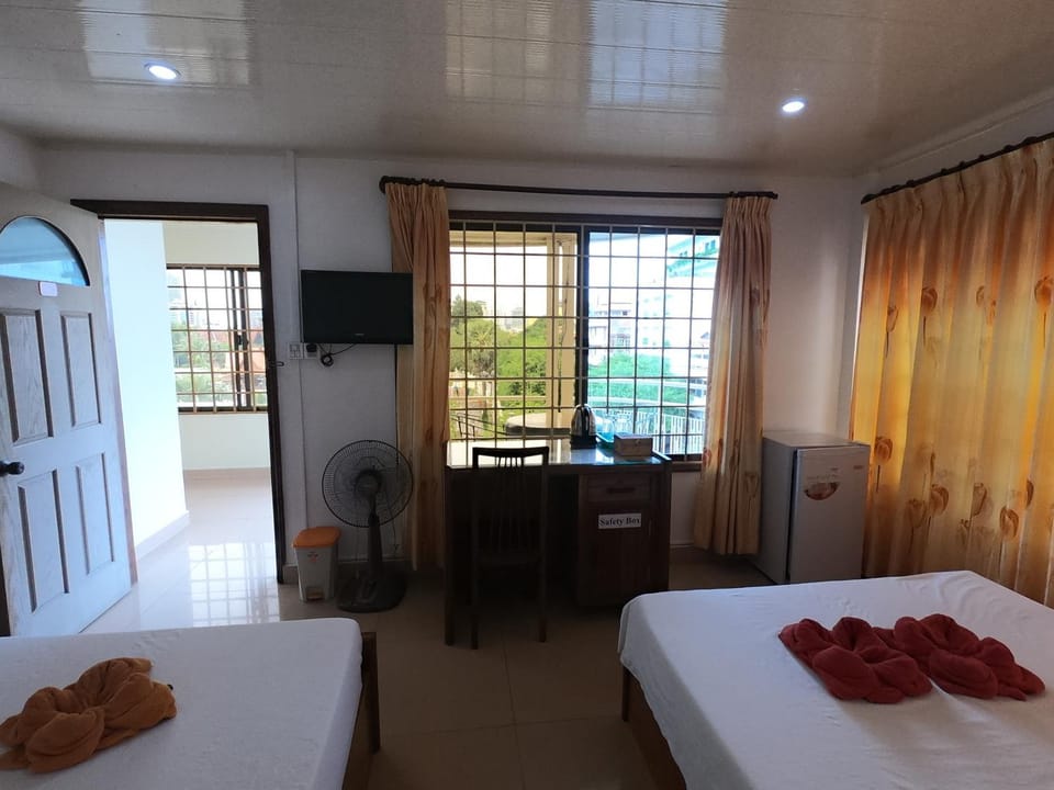 The Bright Lotus Guesthouse Bed and Breakfast in Phnom Penh Province