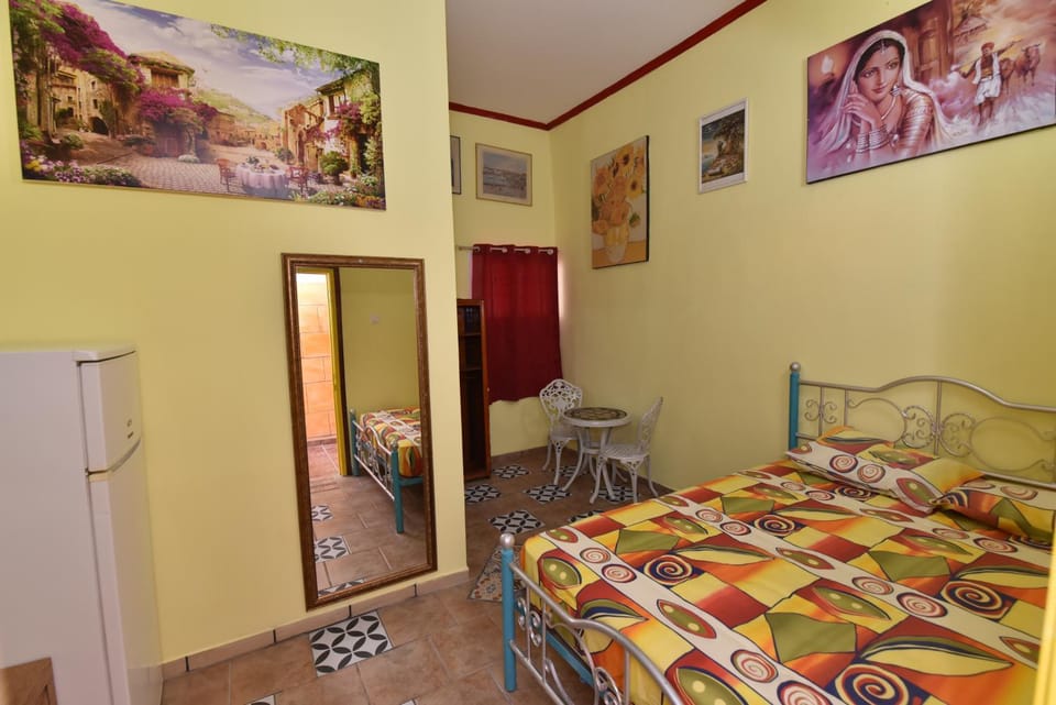Corinne Hostel לזוגות ומשפחות וקורס צלילה Hostel in Eilat