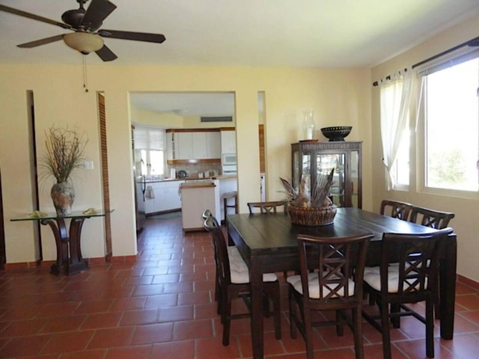 Gardenia- 3BR Dorado- Ocean Views + 3 pools Villa in Puerto Rico