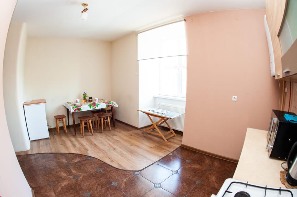 В Самому центрі міста, 3 хв ходьби до ЖД вокзалу Apartment in Ukraine